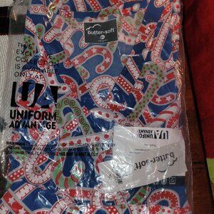 Butter-Soft Noel Candy Canes Royal Women's 4-Pocket Rounded V-Neck Scrub Top NWT